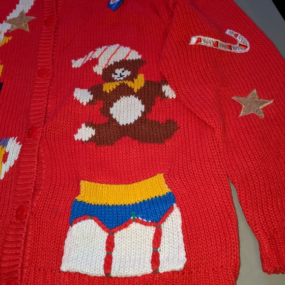 Vintage Christmas Sweater - Picture 3 of 6